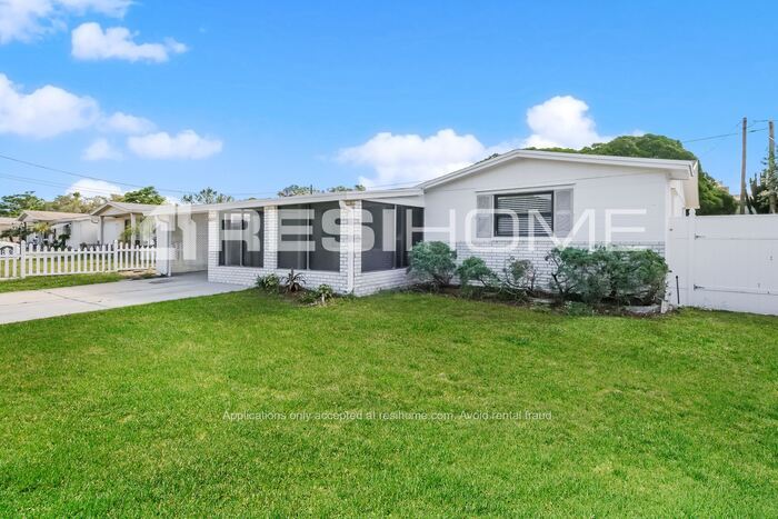 Primary Photo - 12614 College Hill Dr