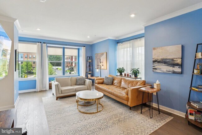 Foto del edificio - 4735 Towne Park Rd