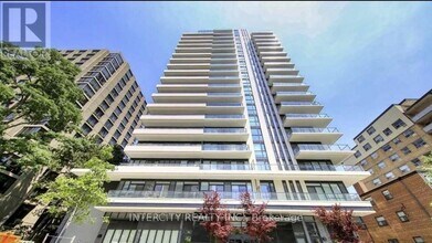 Building Photo - 609 Avenue Rd