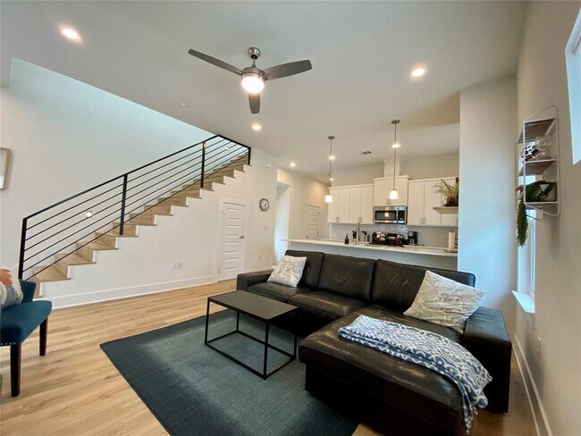 Foto del edificio - 1209 E St Johns Ave