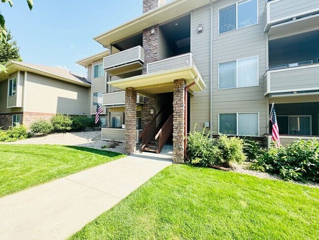 Building Photo - 2 Bedroom, 2 Bathroom Condo In Fort Collins with Pool and Clubhouse Access! Great Location Harmon...