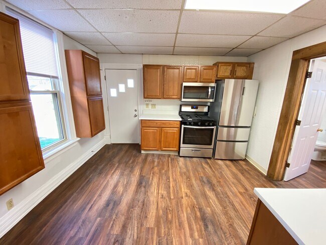 Foto del edificio - 52 W Norwich Ave