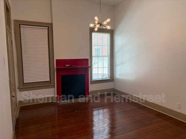 Building Photo - 1030 Broad St