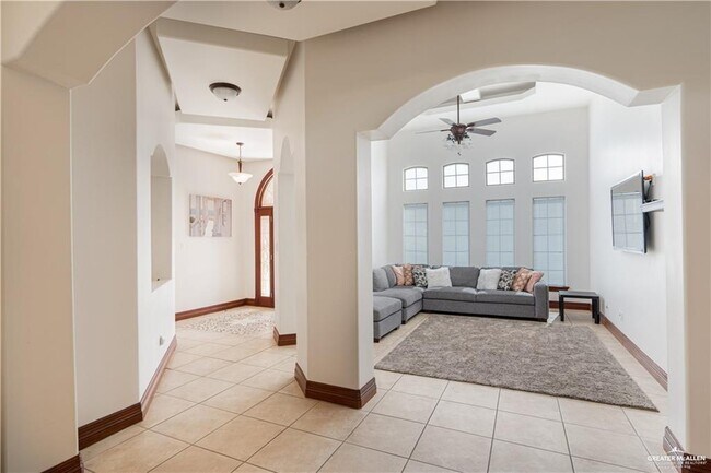 Foto del edificio - 1213 Rhett Dr