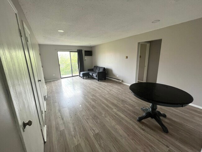 Building Photo - 342 Klein Creek Ct