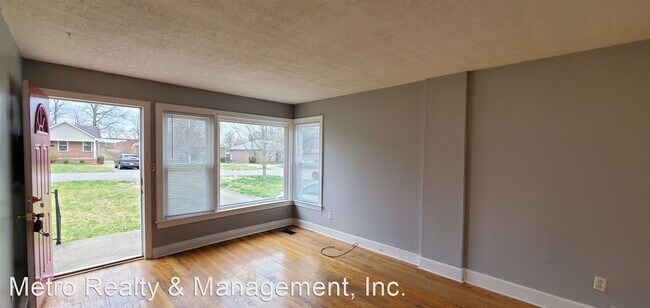 Building Photo - 3 br, 1 bath House - 208 Carey Ave