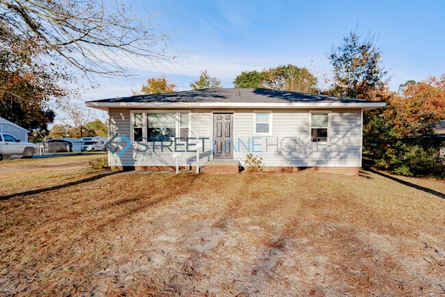 Building Photo - NOW OFFERING $250 OFF FIRST FULL MONTH IF ...