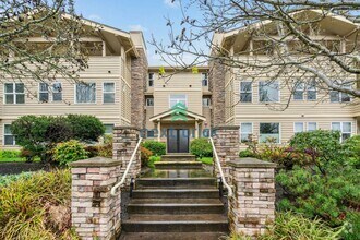 Building Photo - 430 SW 156th St
