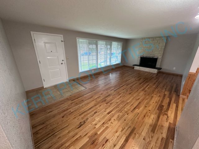 Building Photo - Charming 3-Bedroom Gresham Home with Gorge...