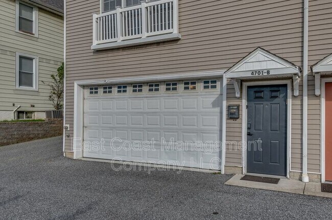 Building Photo - 4701-B Falls Rd