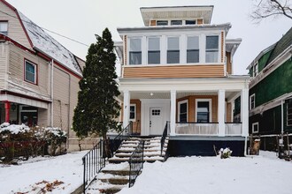 Building Photo - 5 Baldwin Ave