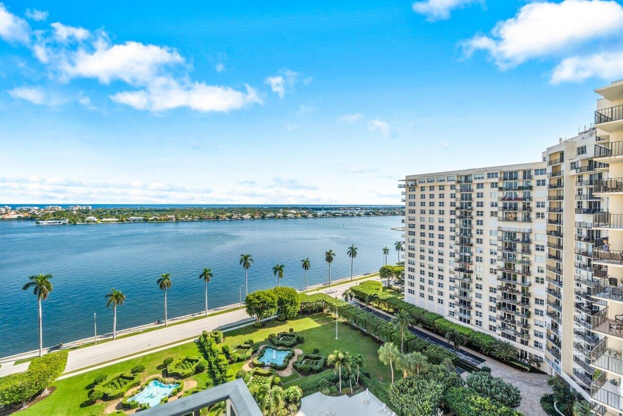 Primary Photo - 1701 S Flagler Dr