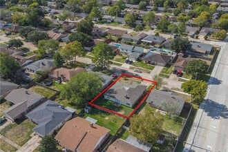 Building Photo - 9907 Towne Tower Ln