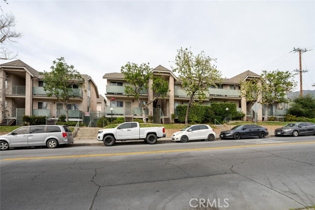 Foto del edificio - 13100 Bromont Ave