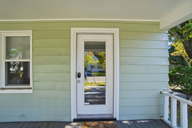 Building Photo - 4BR / 2BA House Near ODU