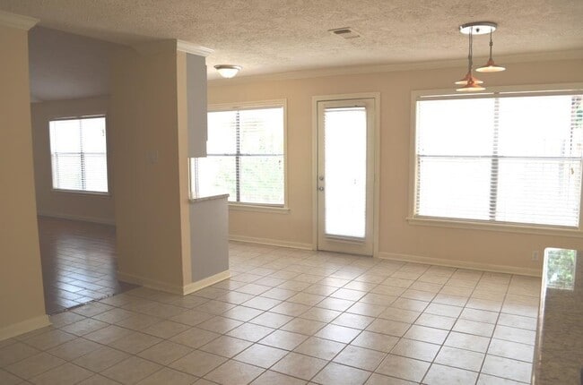 Foto del edificio - 2439 Colton Hollow Dr
