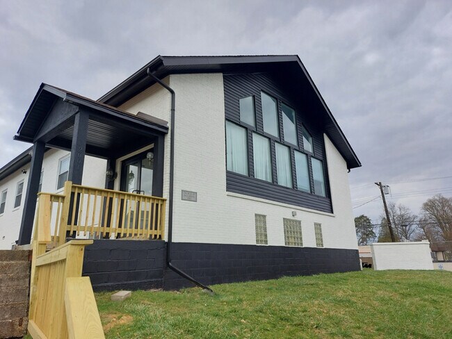 Foto del edificio - 2001 Davidson St