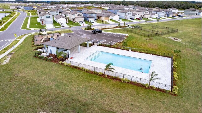 Foto del edificio - 9625 Pembrooke Pines Dr