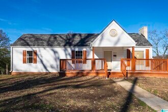 Building Photo - 4312 51st Ave N