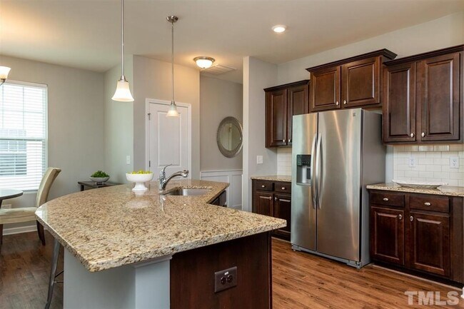 Foto del edificio - 1117 Neighborly Way