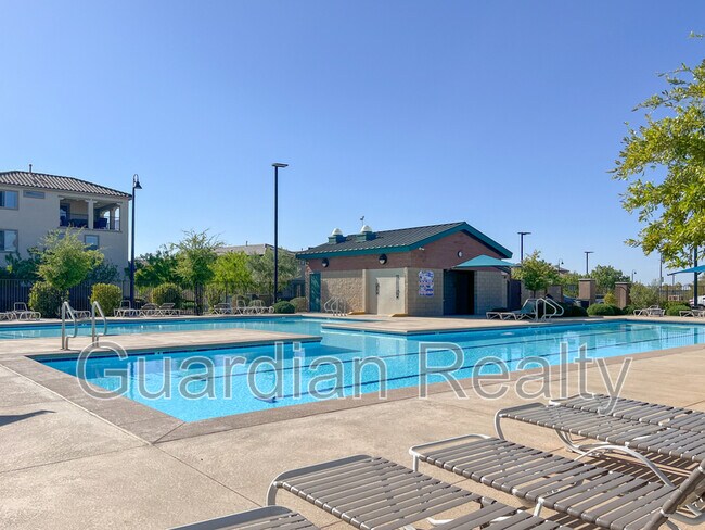 Foto del edificio - 3189 Brynley Ave