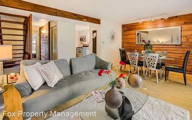 Foto del edificio - 2 br, 1.5 bath House - 1205 Bear Mountain ...