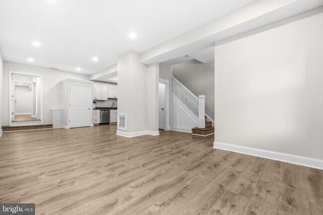 Foto del edificio - 3928 14th St NW