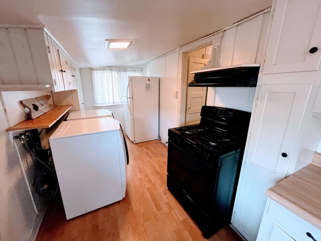 Foto del edificio - 2 Bedroom 1 Bath House in North Pacific Beach