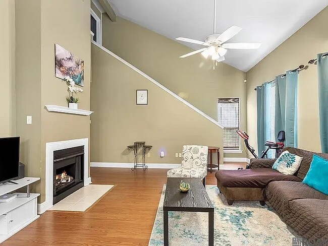 Foto del edificio - 5157 Etta St