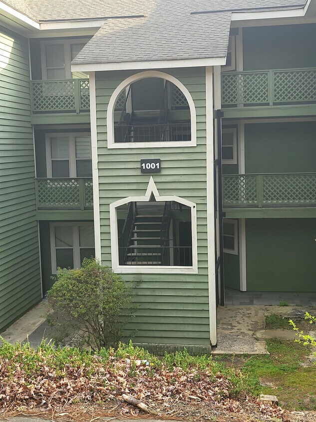 Primary Photo - 1001 Brookhollow Dr