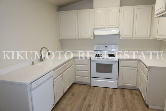 Foto del edificio - 3 Bedrooms, 2 Baths Half-plex in Greenhaven