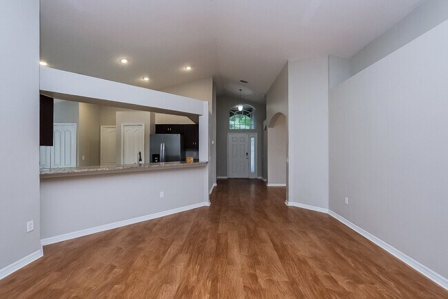 Foto del edificio - 13035 Bridleford Dr