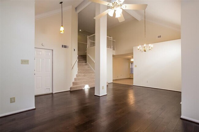 Building Photo - 4223 Mountain Peak Way