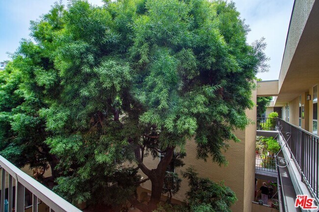 Foto del edificio - 2311 4th St