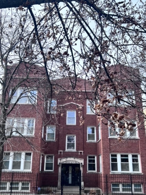 Foto del edificio - 4920 N Saint Louis Ave