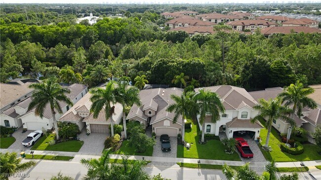 Building Photo - 1530 Serrano Cir
