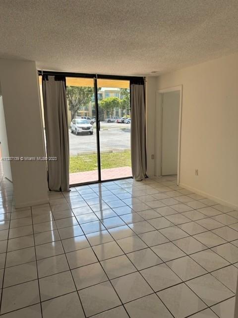 Foto del edificio - 11790 SW 18th St