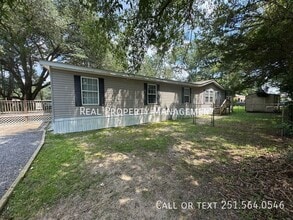 Building Photo - 4131 Oak Ridge Ave