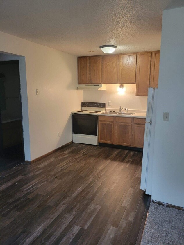 Foto principal - 1615 20th St S