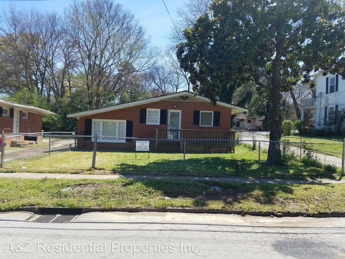Primary Photo - 3 br, 2 bath House - 419 E. Gay Street