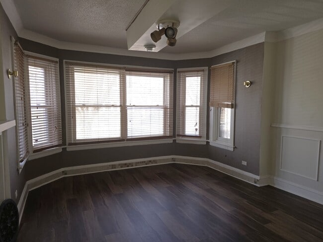 Foto del edificio - 2317 W Marquette Rd