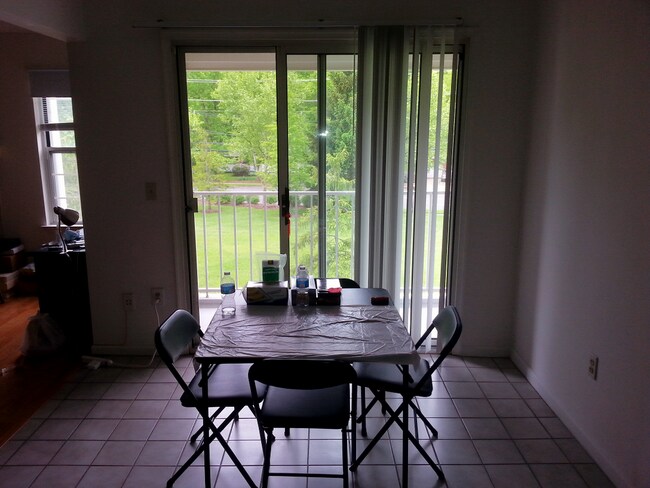 Foto del edificio - 707 Eagles Chase Dr