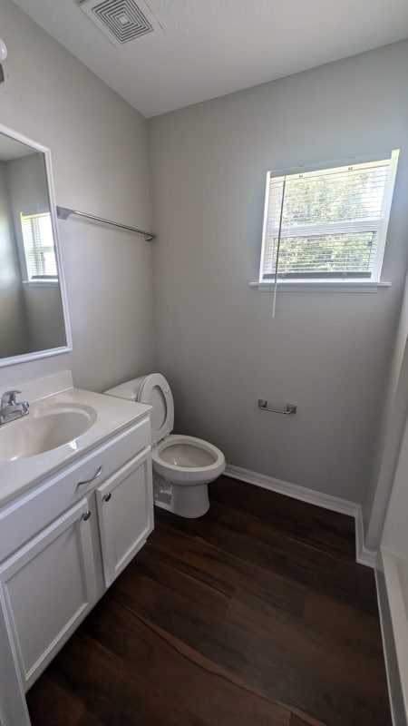 Building Photo - 2241 Burlington St