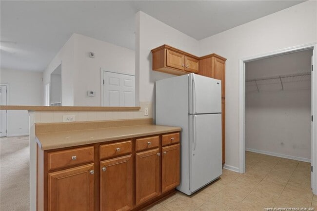Foto del edificio - 635 Marshtree Ln