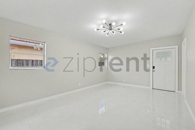 Foto del edificio - 1650 Jackson St