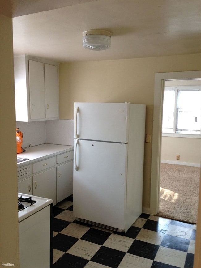 Building Photo - 1 br, 1 bath  - 442 Fountain St NE Apt 6