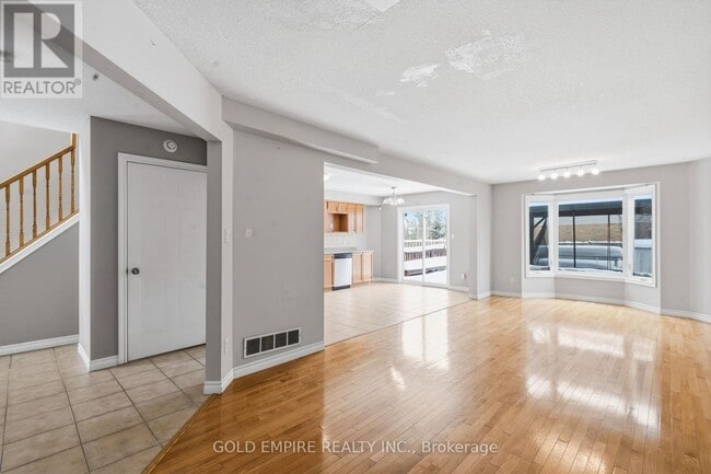 Building Photo - 1307 Blackmaple Dr