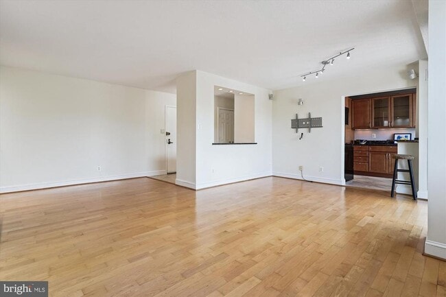 Building Photo - 501 Slaters Ln