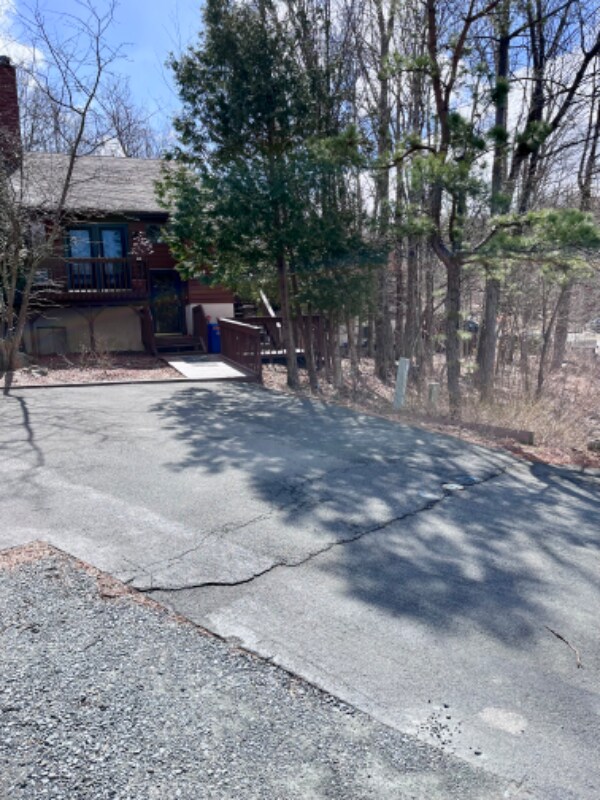 Foto del edificio - 50 Meadowlark Ln