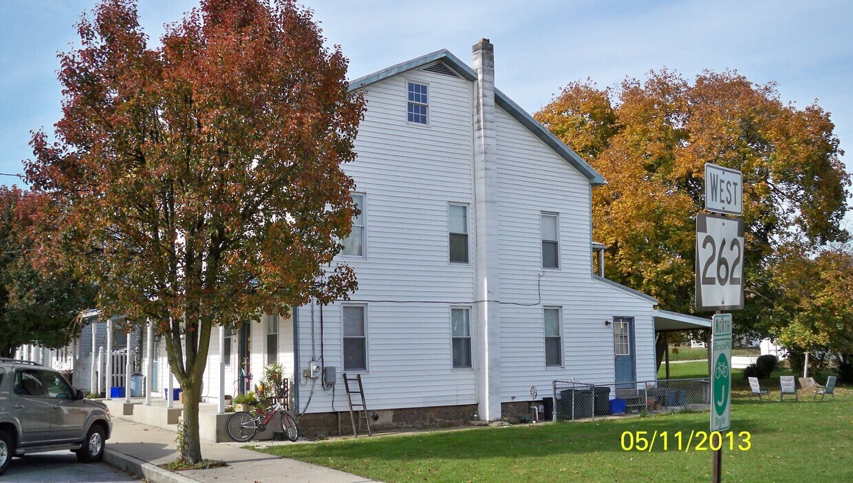 Primary Photo - 15 W Broadway